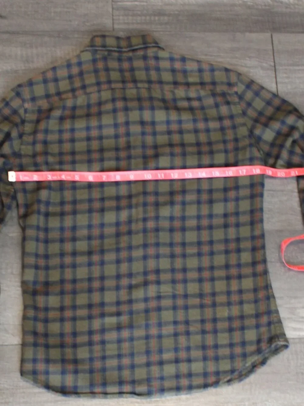 Banana Republic mens flannel shirt